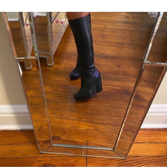 Stuart Weitzman Black Leather Wedge Knee-High Boots (9) - Picture 16 of 16